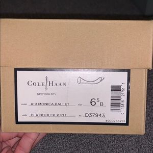 Cole Haan Air Monica Size 6.5 Black